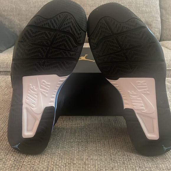 Jordan Stay Loyal 3 Size 12 Black/University Blue-UNC Tar Heel Blue - Picture 3 of 12